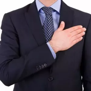 Какво е клетва и защо не трябва да се кълнете??