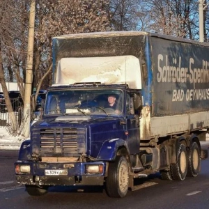 Zil-133g40: снимка с описание, технически характеристики